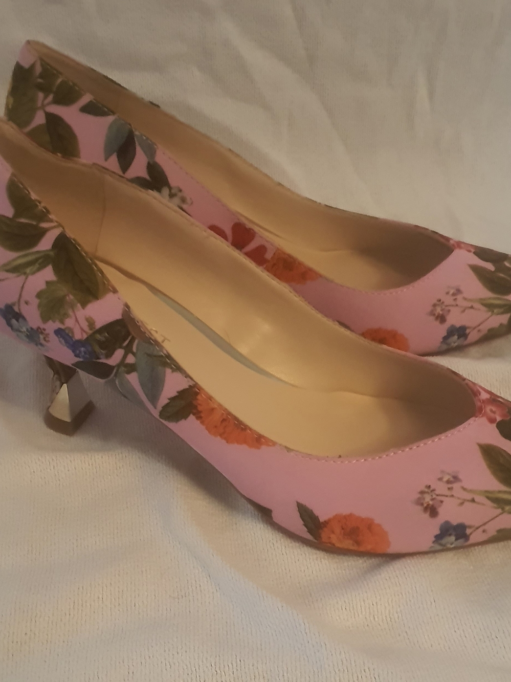 Nine West Pink Floral Pointed-Toe Heels - Picture 2 of 7